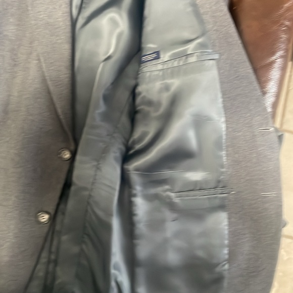 Gray sports coat size 42R, Earl of Greystone - Picture 4 of 4